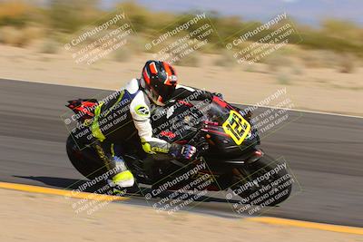 media/Oct-30-2022-CVMA (Sun) [[fb421c3cec]]/Race 11 Amateur Supersport Open/